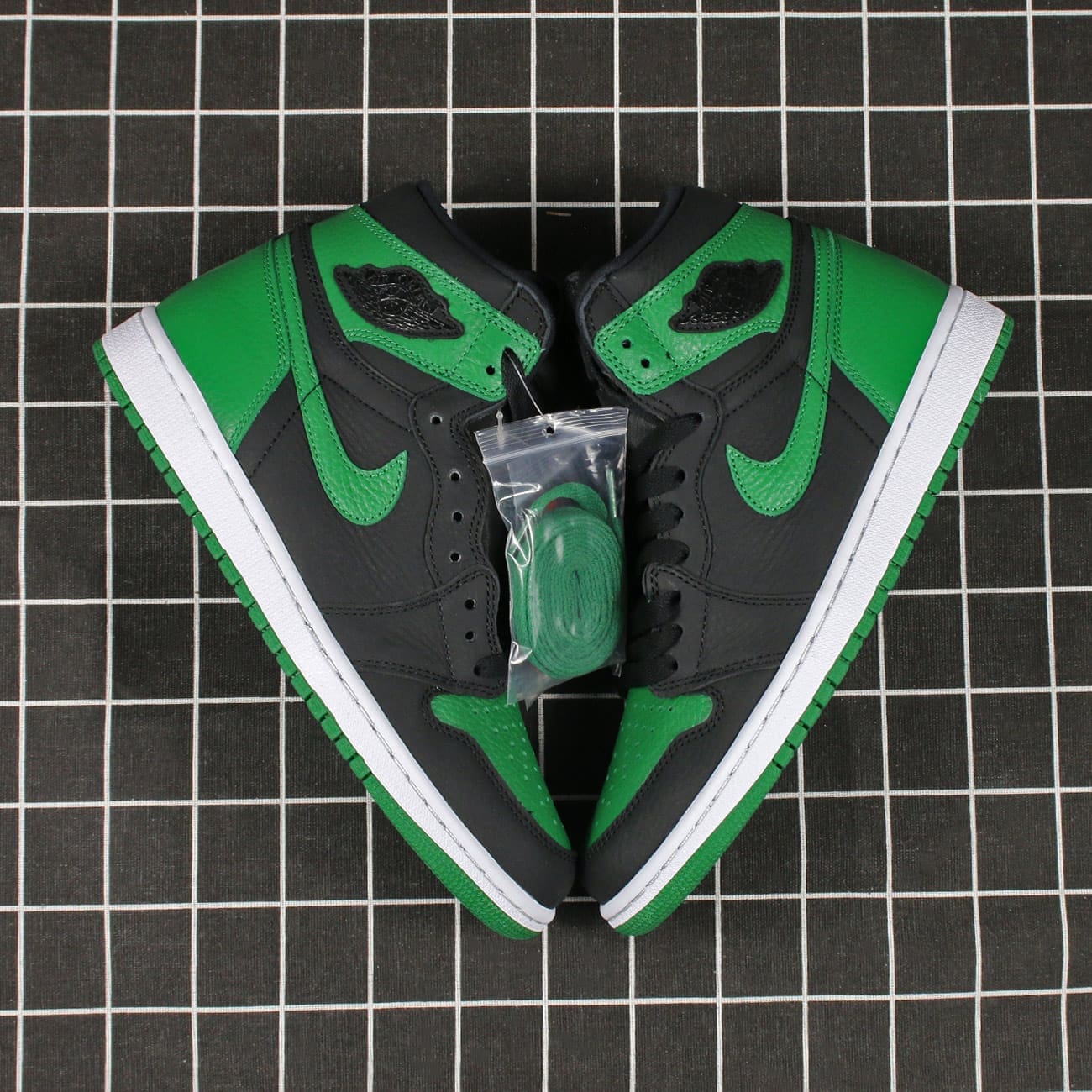Jordan 1 Retro High Pine Green Black Replica