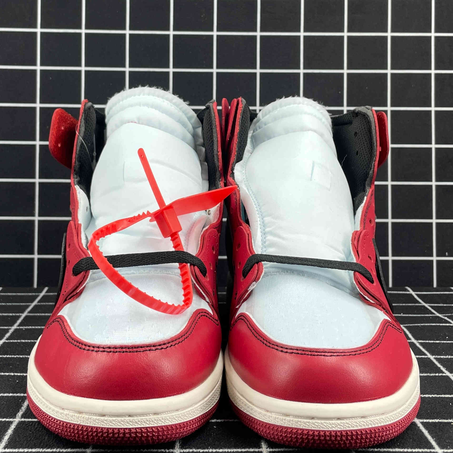 Jordan 1 Retro High Chicago Replica