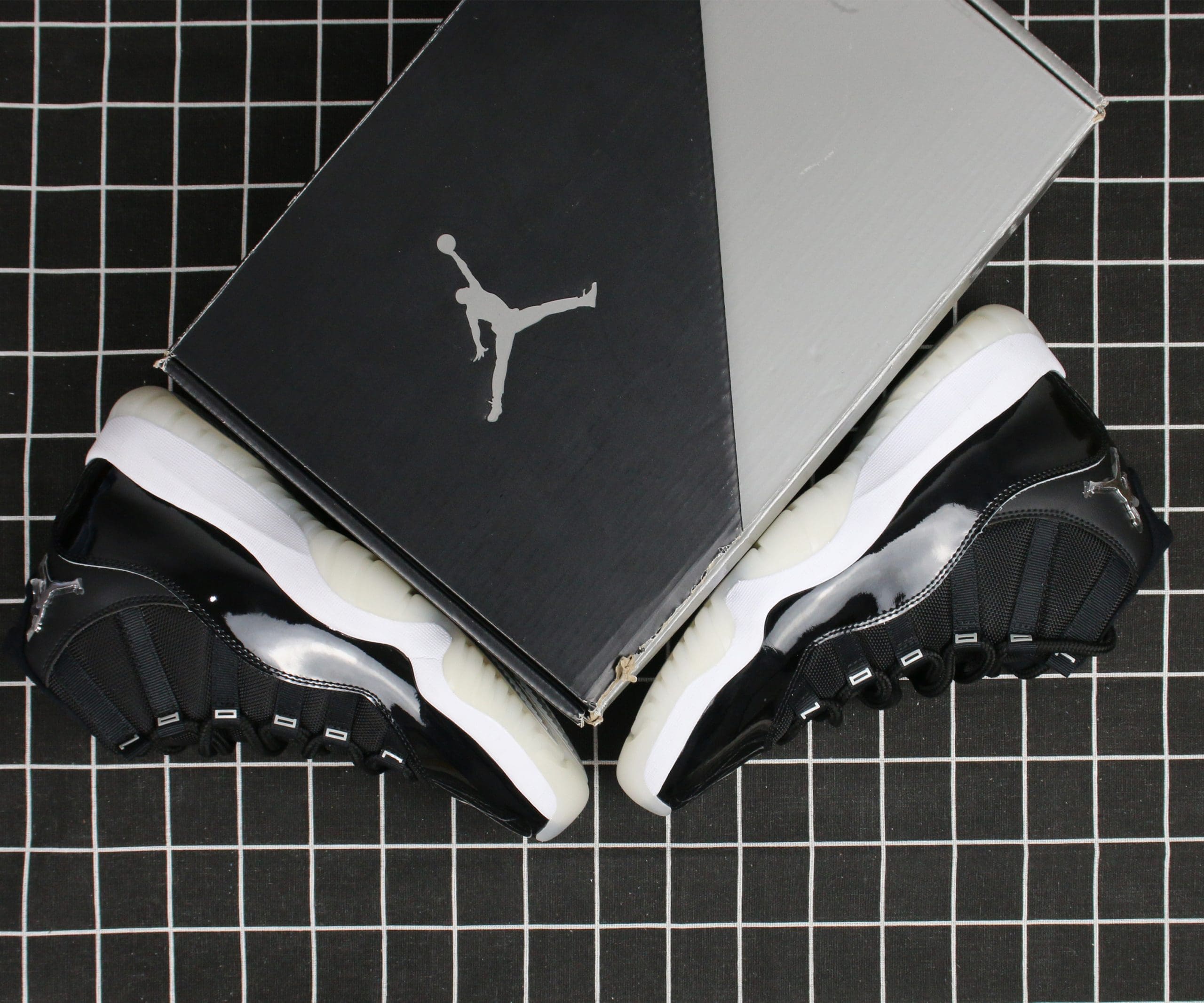 Jordan 11 Retro Jubilee 25th Anniversary Replica