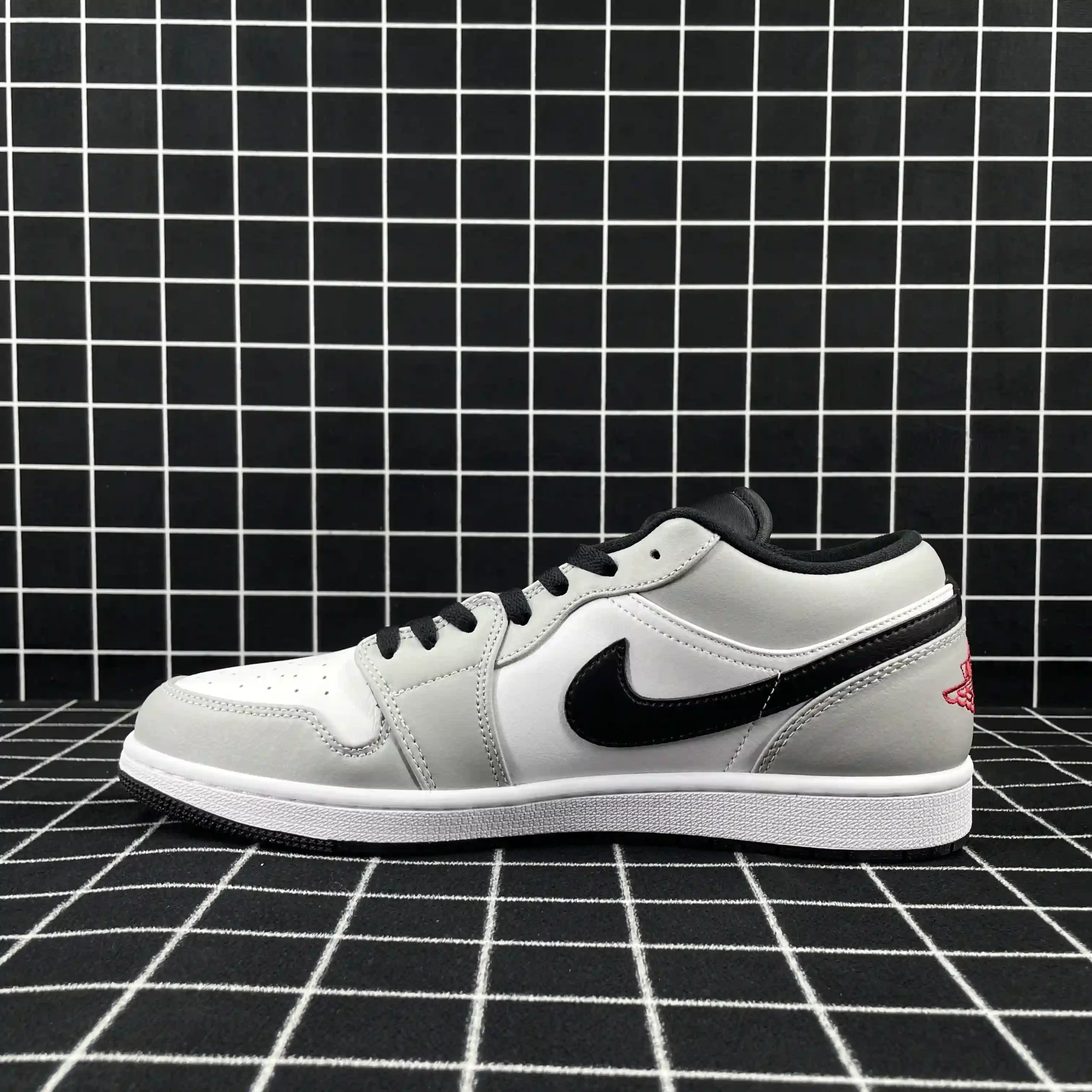 Air Jordan 1 Low Light Smoke Grey Replica