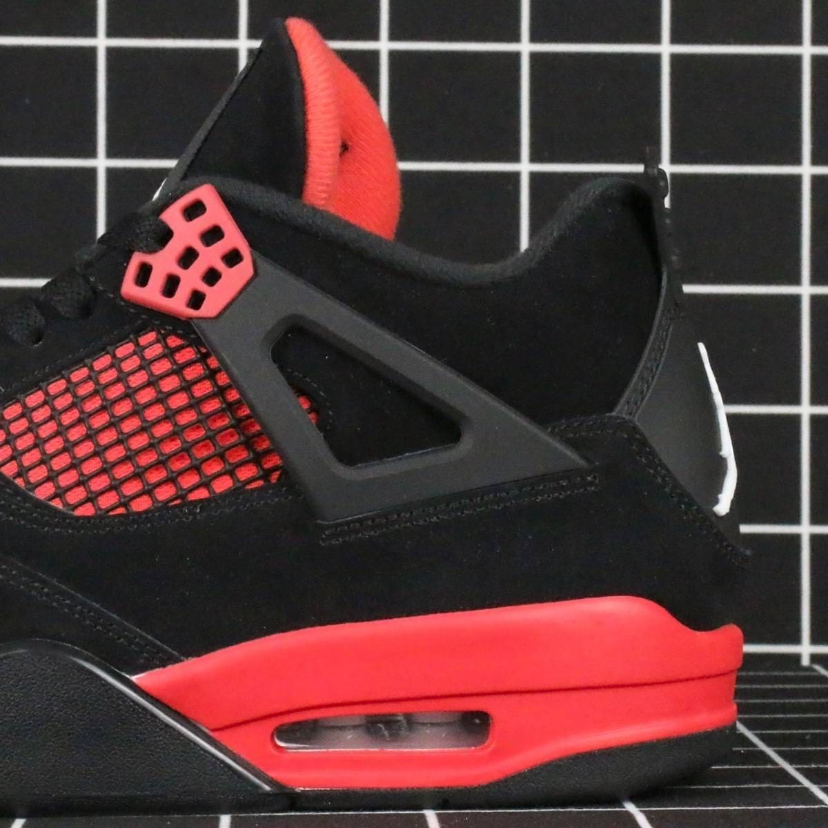NK Air Jordan 4 Retro Red Thunder Replica