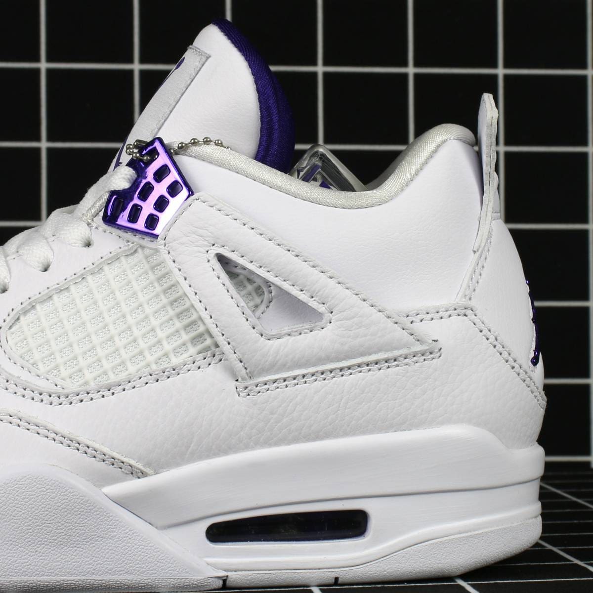 Jordan 4 Retro Metallic Purple Replica