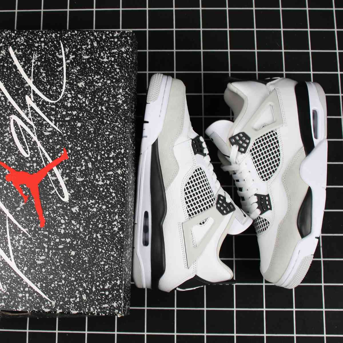 Jordan 4 Retro Military Black Replica