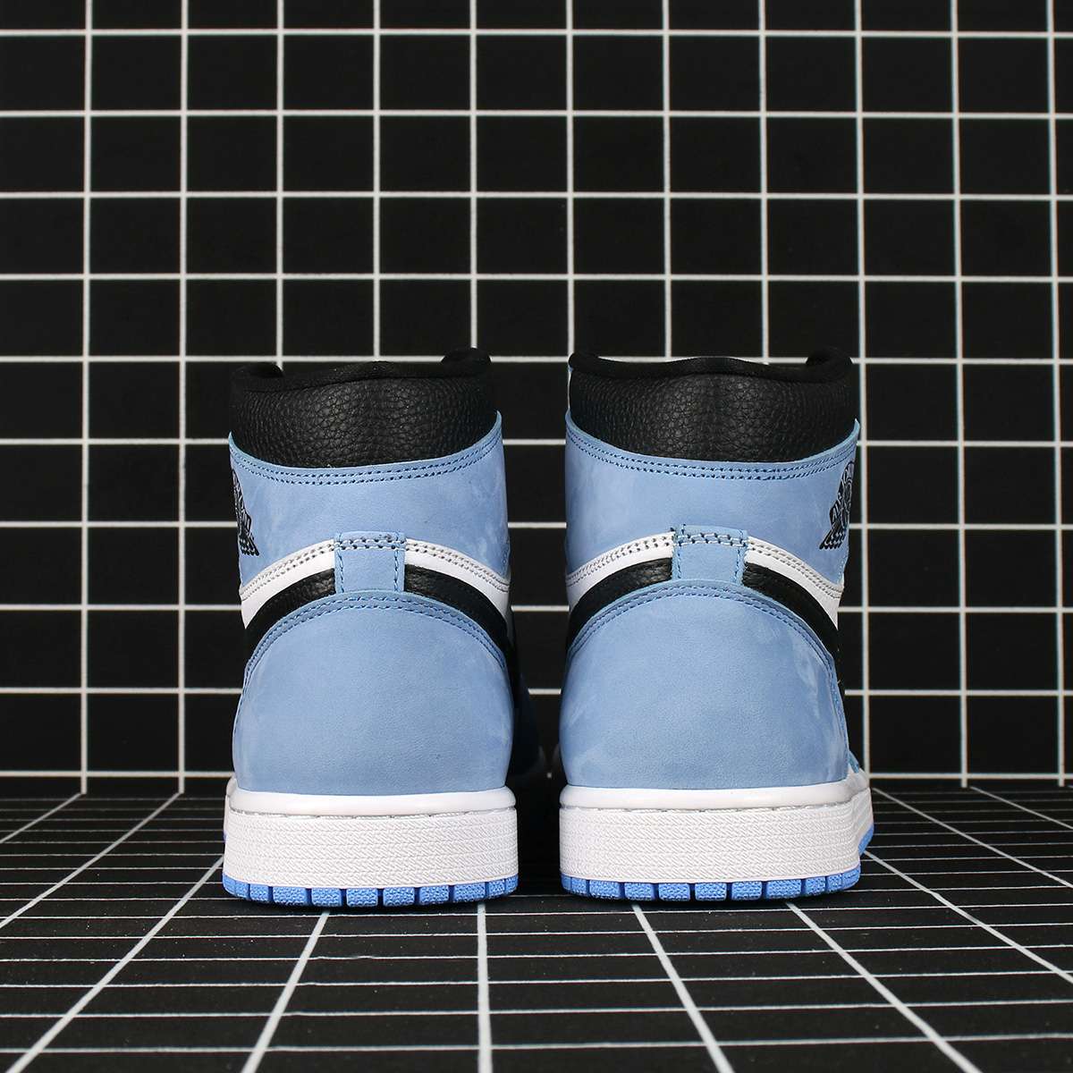 Air Jordan 1 Retro High OG University Blue Replica