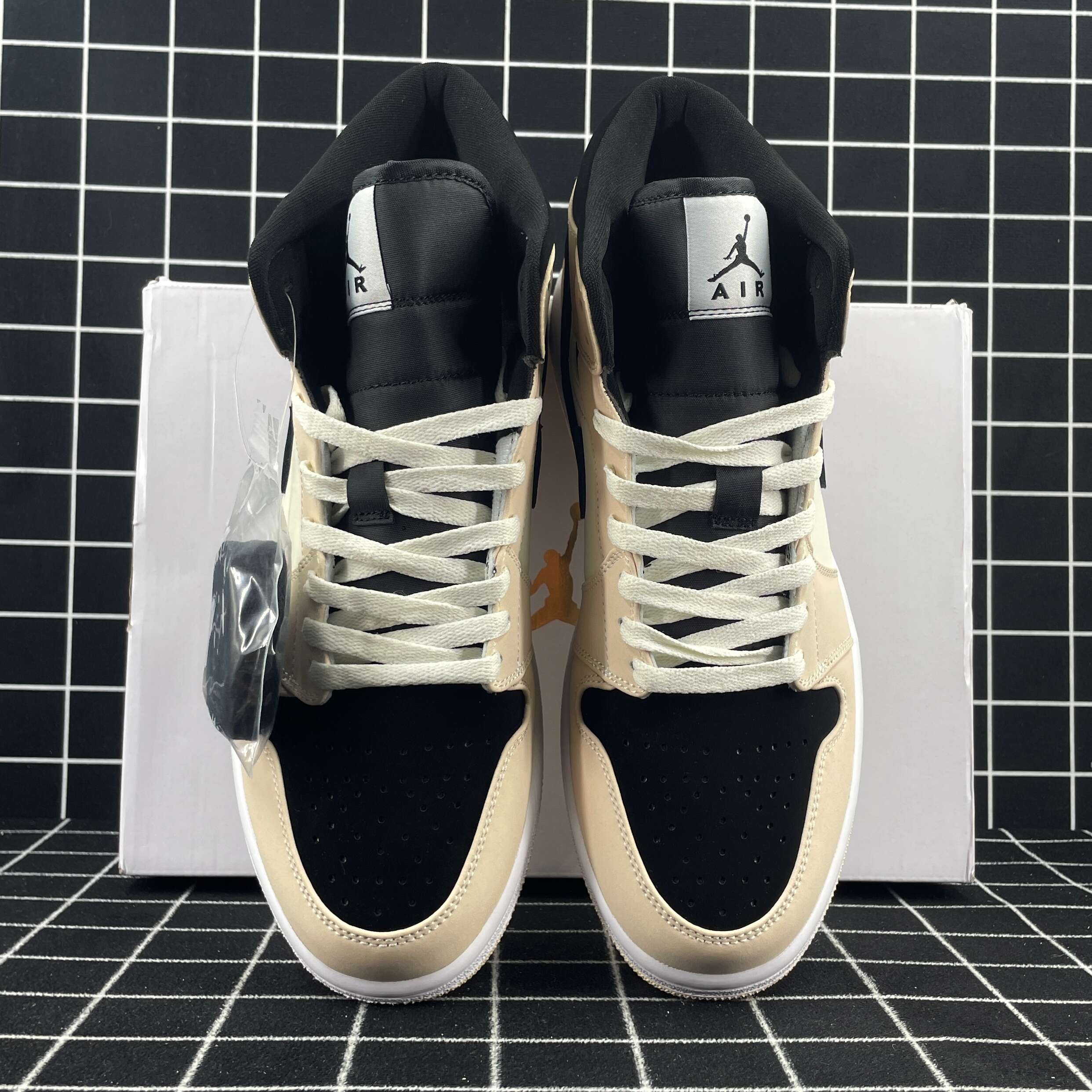 Air Jordan 1 Mid Barely Orange Replica