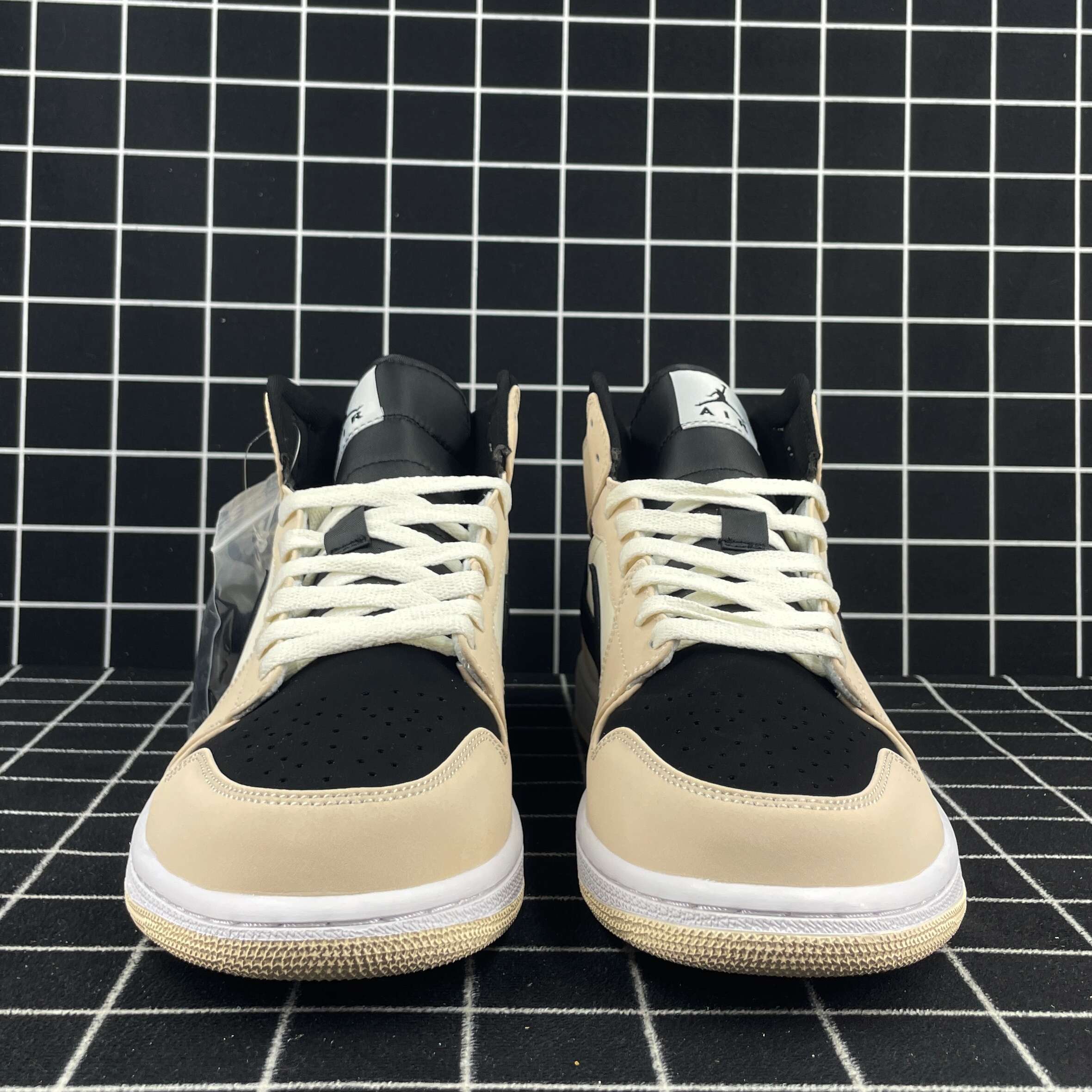 Air Jordan 1 Mid Barely Orange Replica