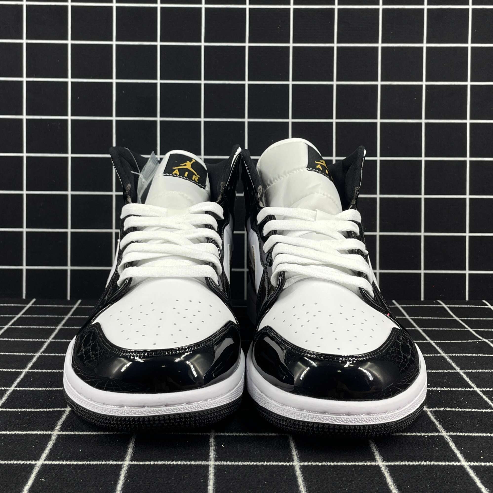 Air Jordan 1 Mid Patent Black Gold Replica