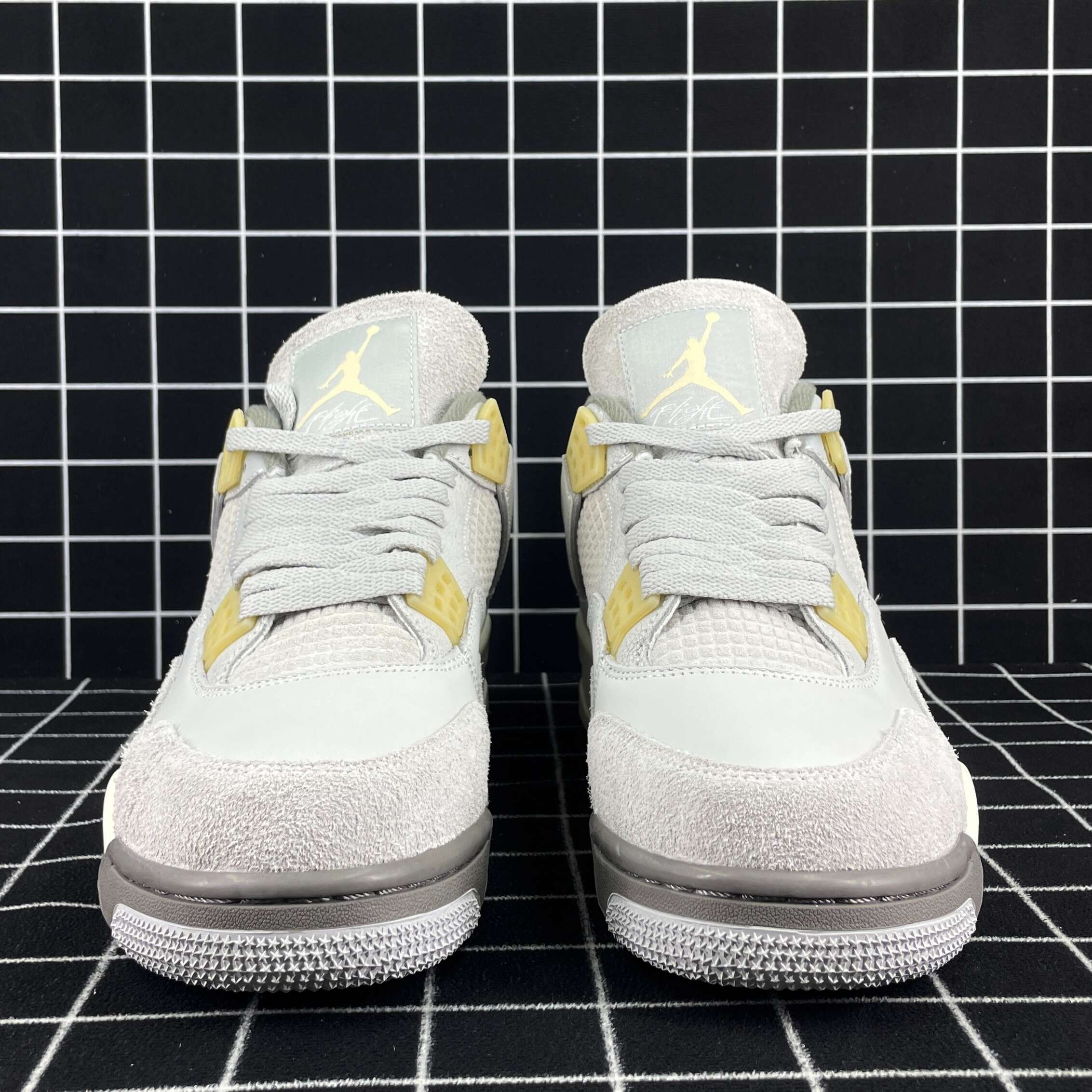 Air Jordan 4 Craft SE Photon Dust Replica