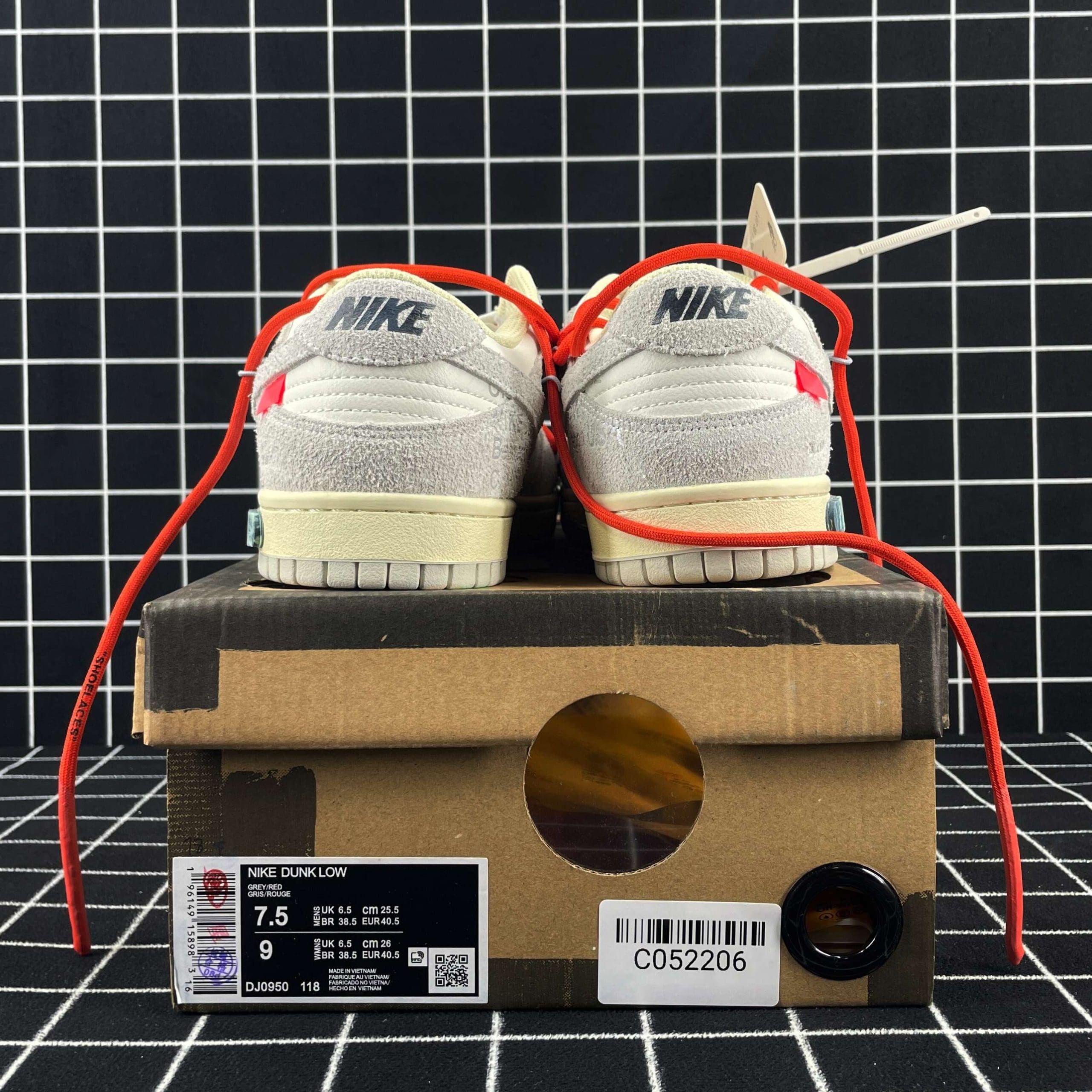 Dunk Low Lot 33 of 50 Replica