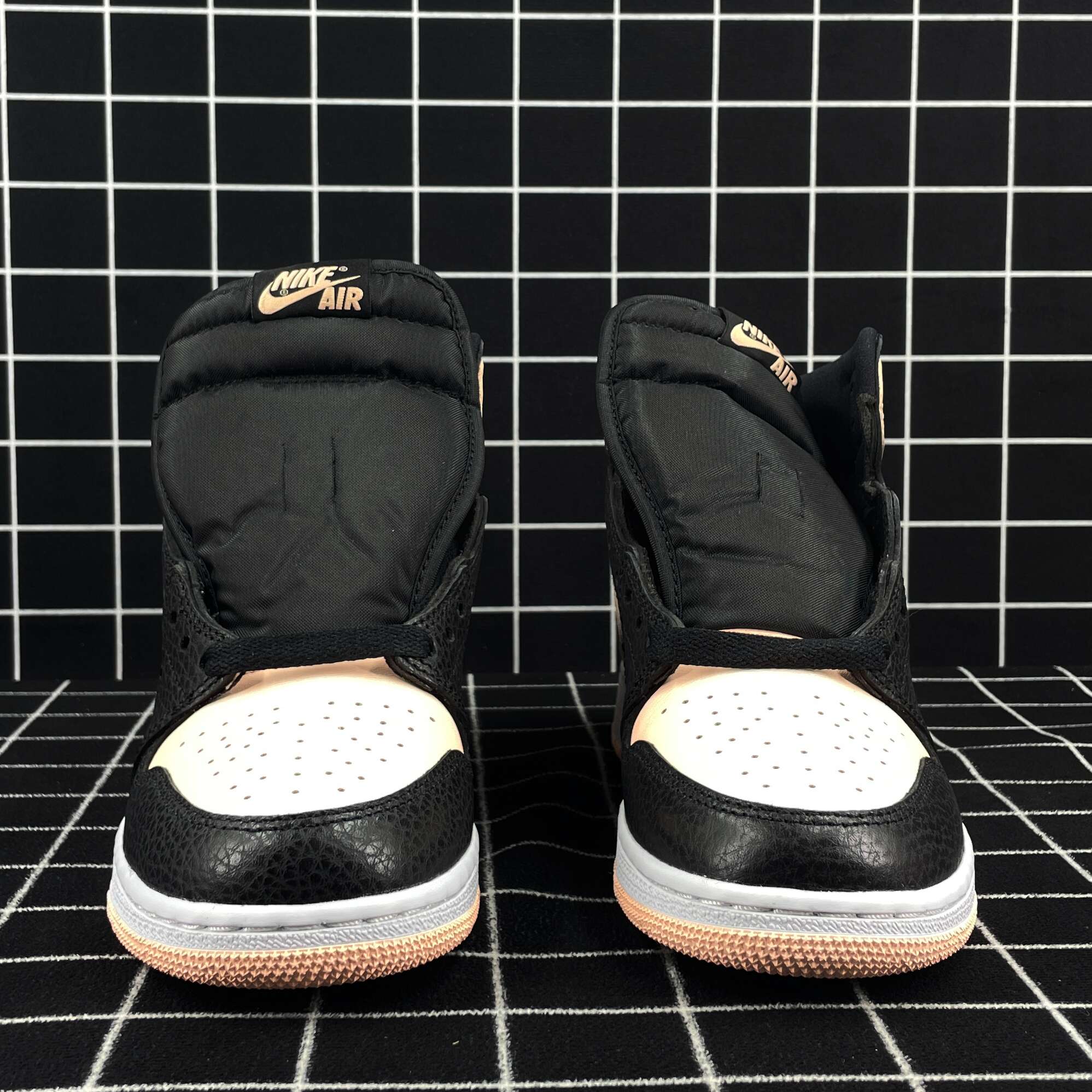 Jordan 1 Retro High Black Crimson Tint Replica
