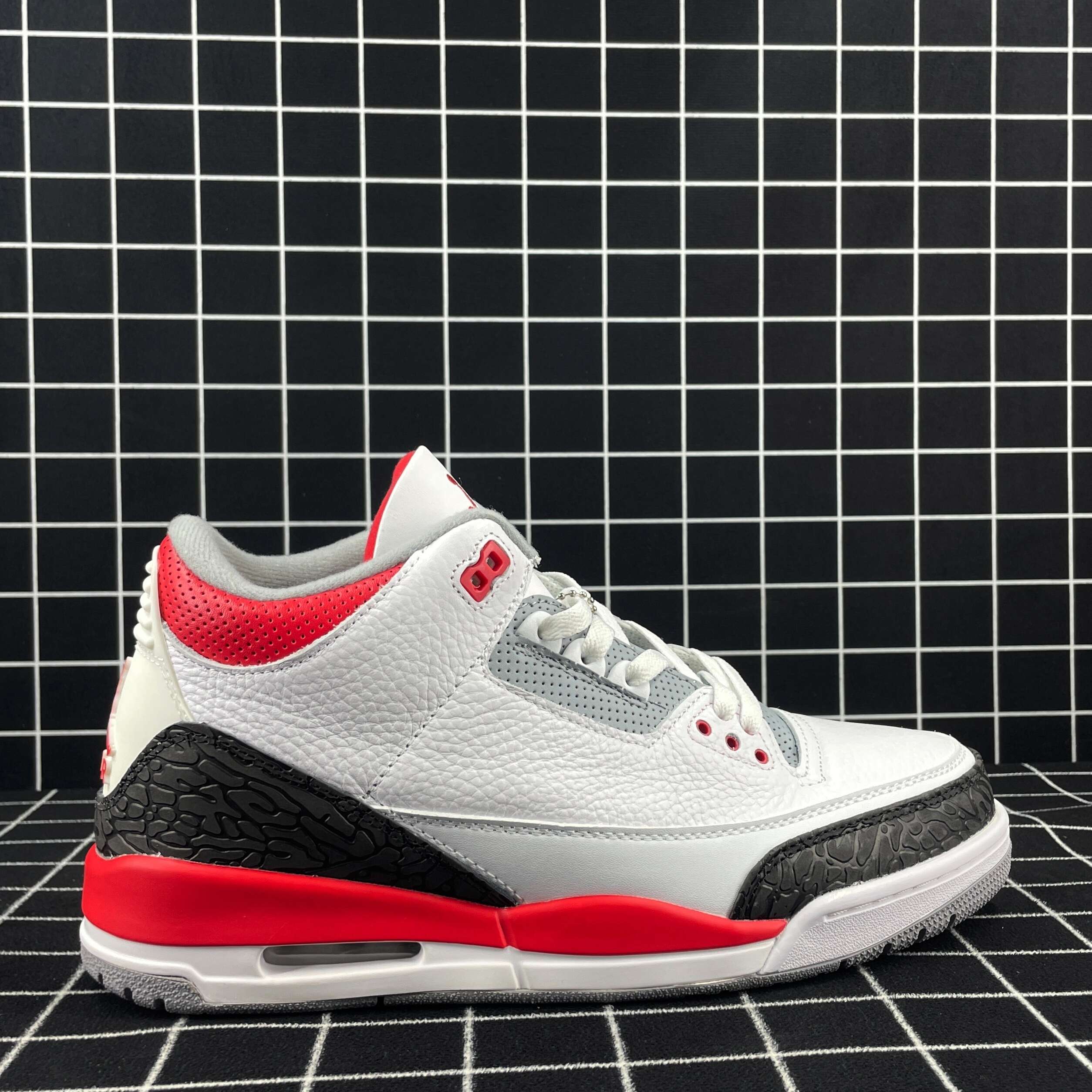 Jordan 3 Retro Fire Red Replica
