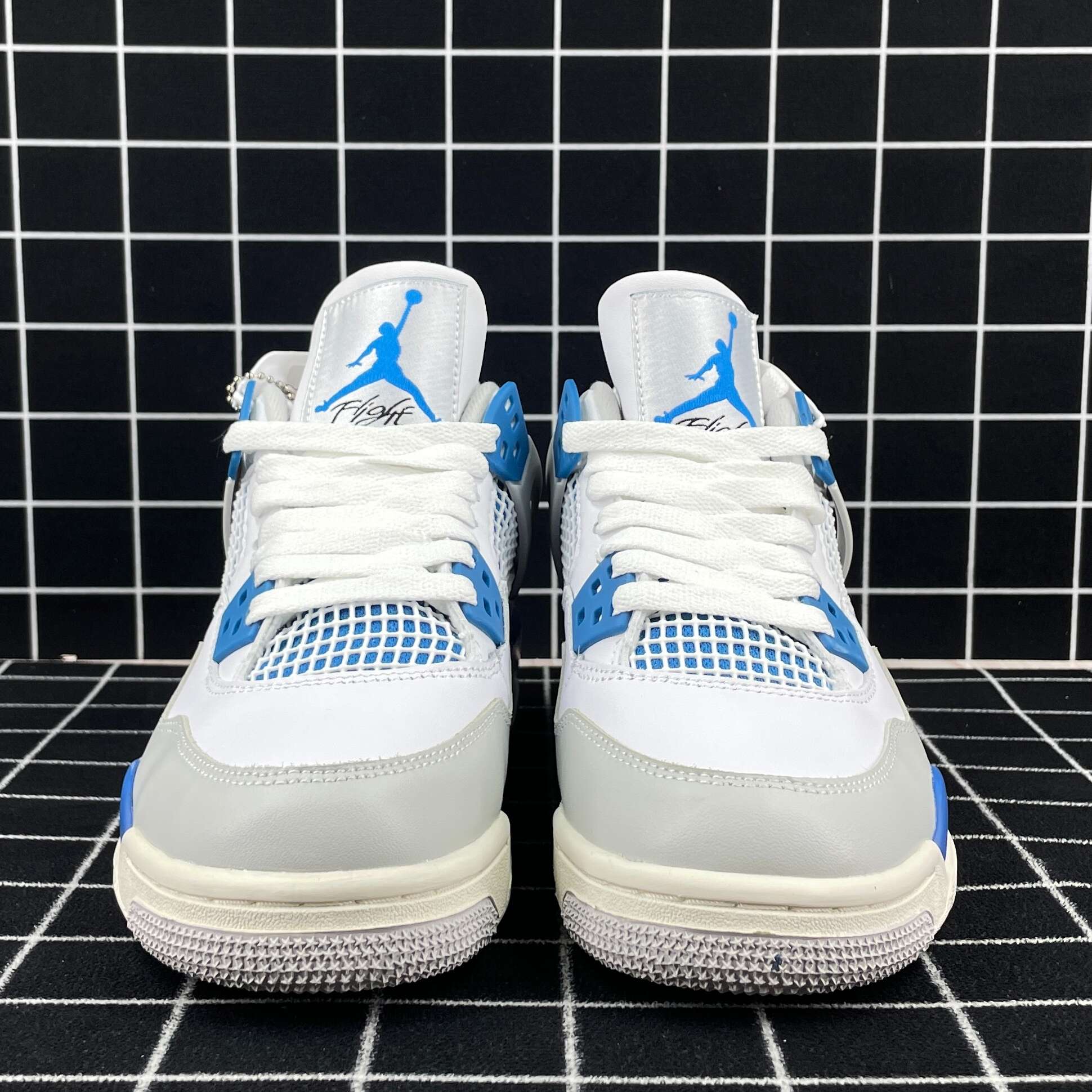 Jordan 4 Retro Military Blue 2012