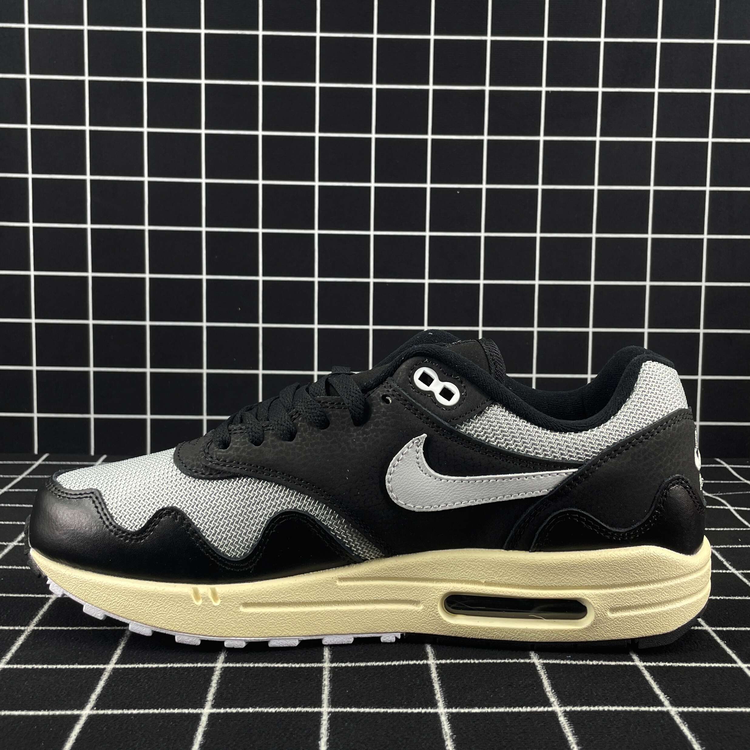 Nike Air Max 1 Patta Waves Black (without Bracelet) Replica