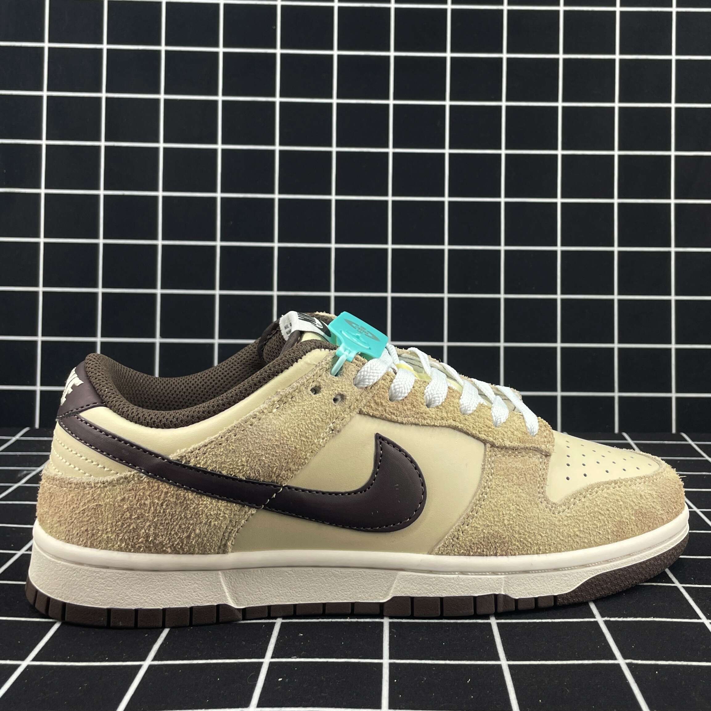 Nike Dunk Low Retro PRM Animal Pack Giraffe/Cheetah Replica