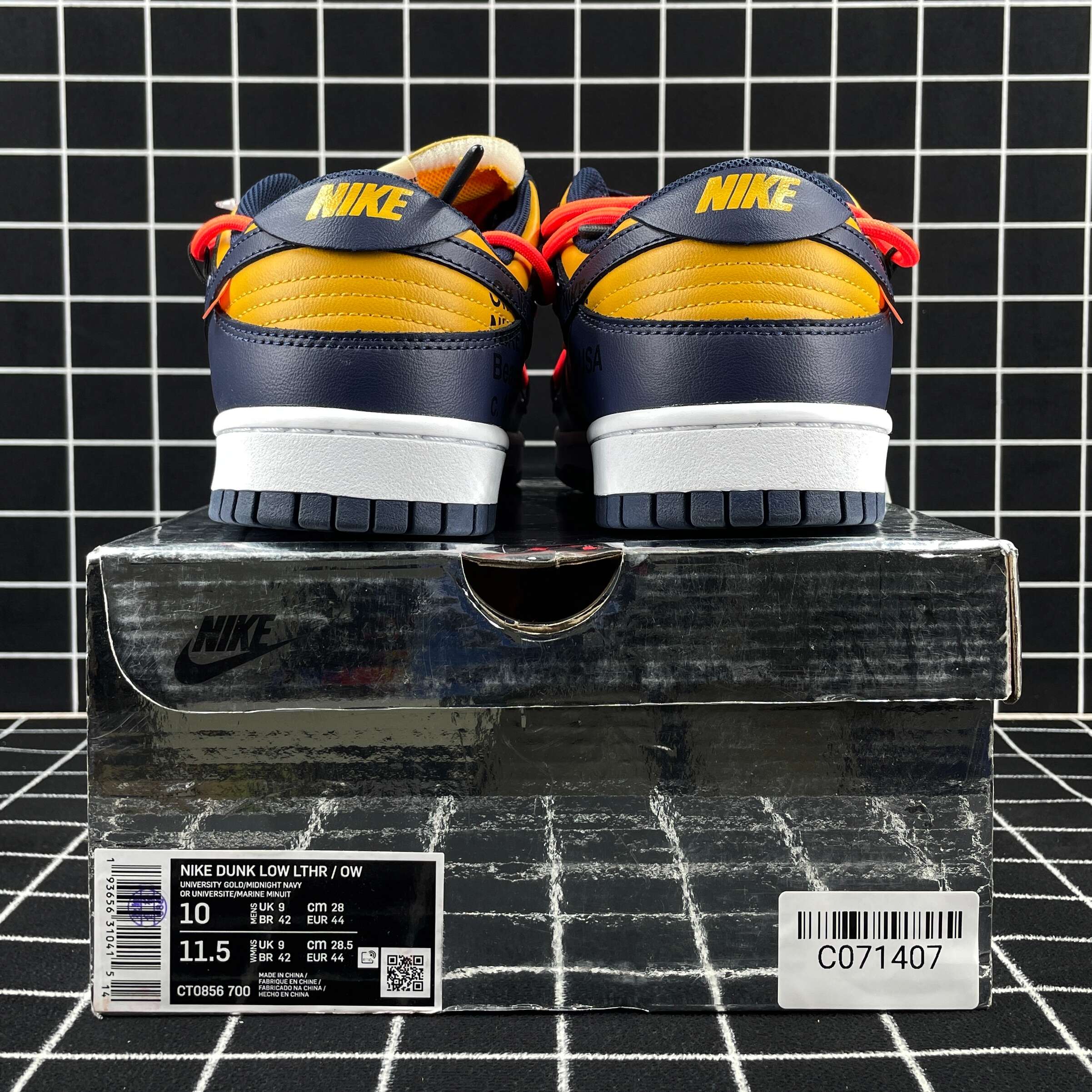 Nike Dunk Low University Gold Midnight Navy Replica