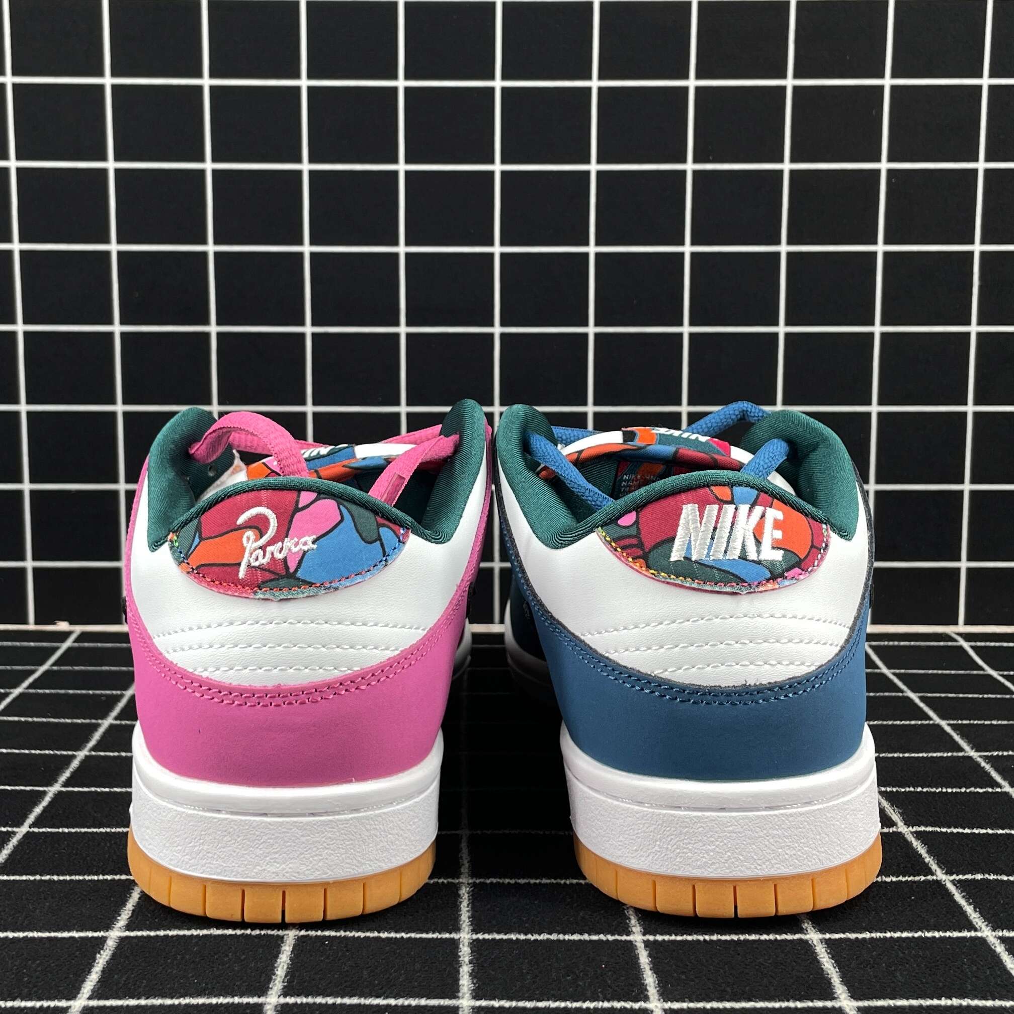 Nike Dunk SB Low Pro QS Parra (Friends & Family) (2021) Replica