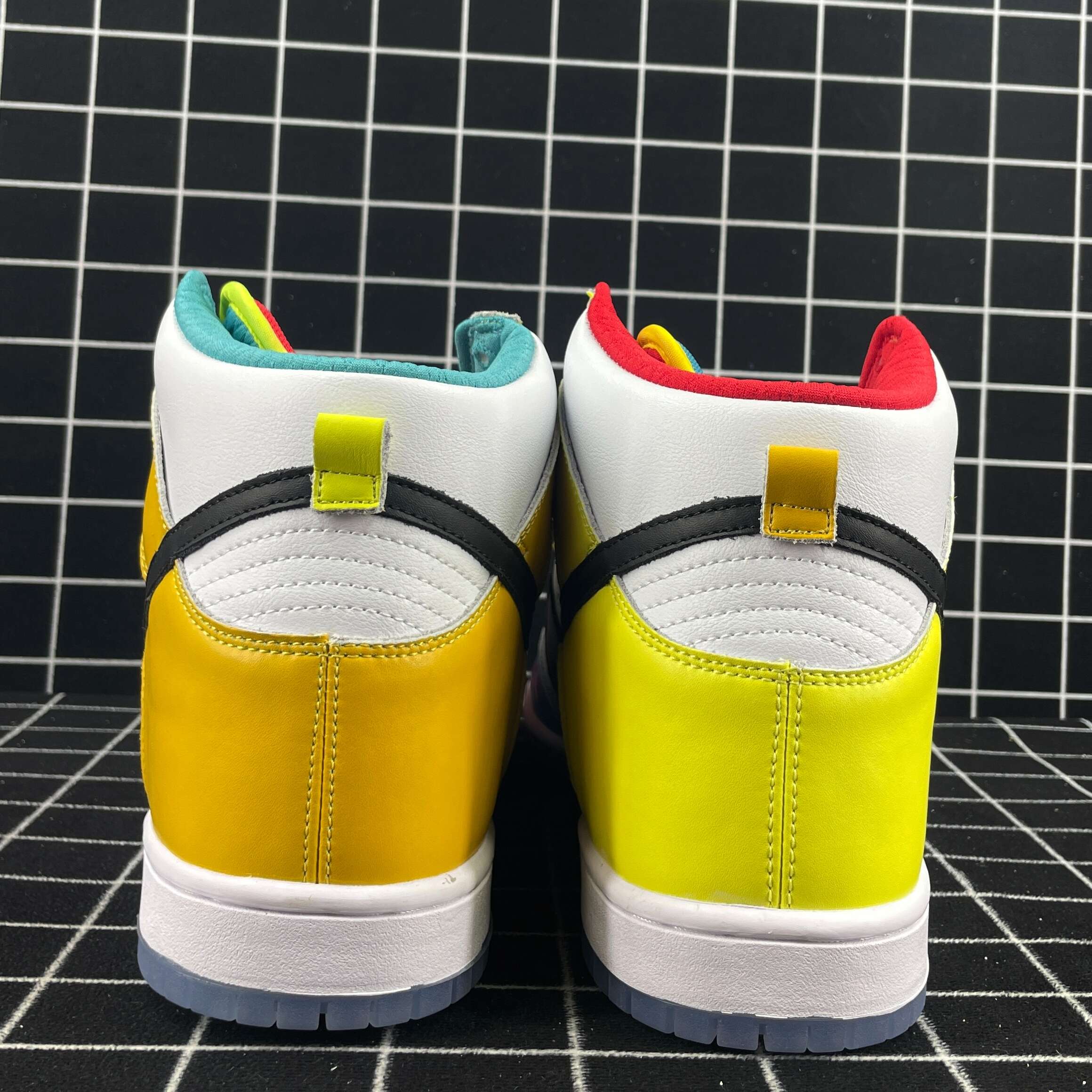 Nike SB Dunk High Pro froSkate All Love Replica