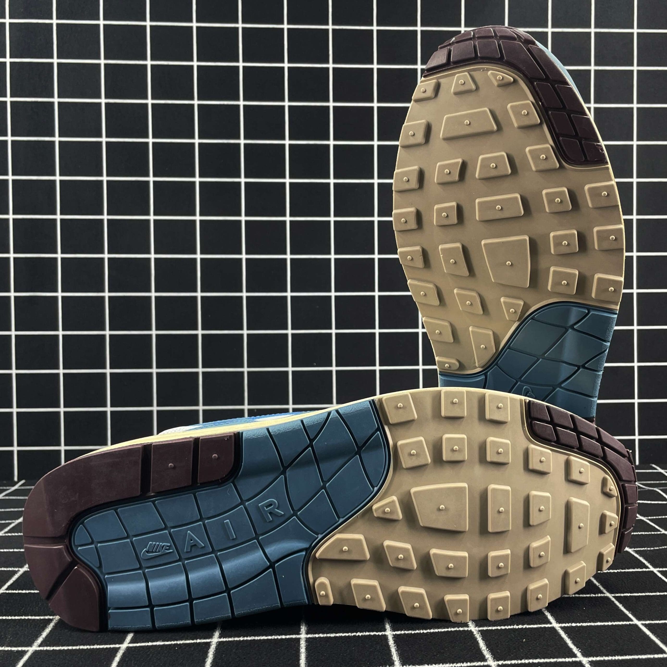 Patta x Air Max 1 Noise Aqua Replica