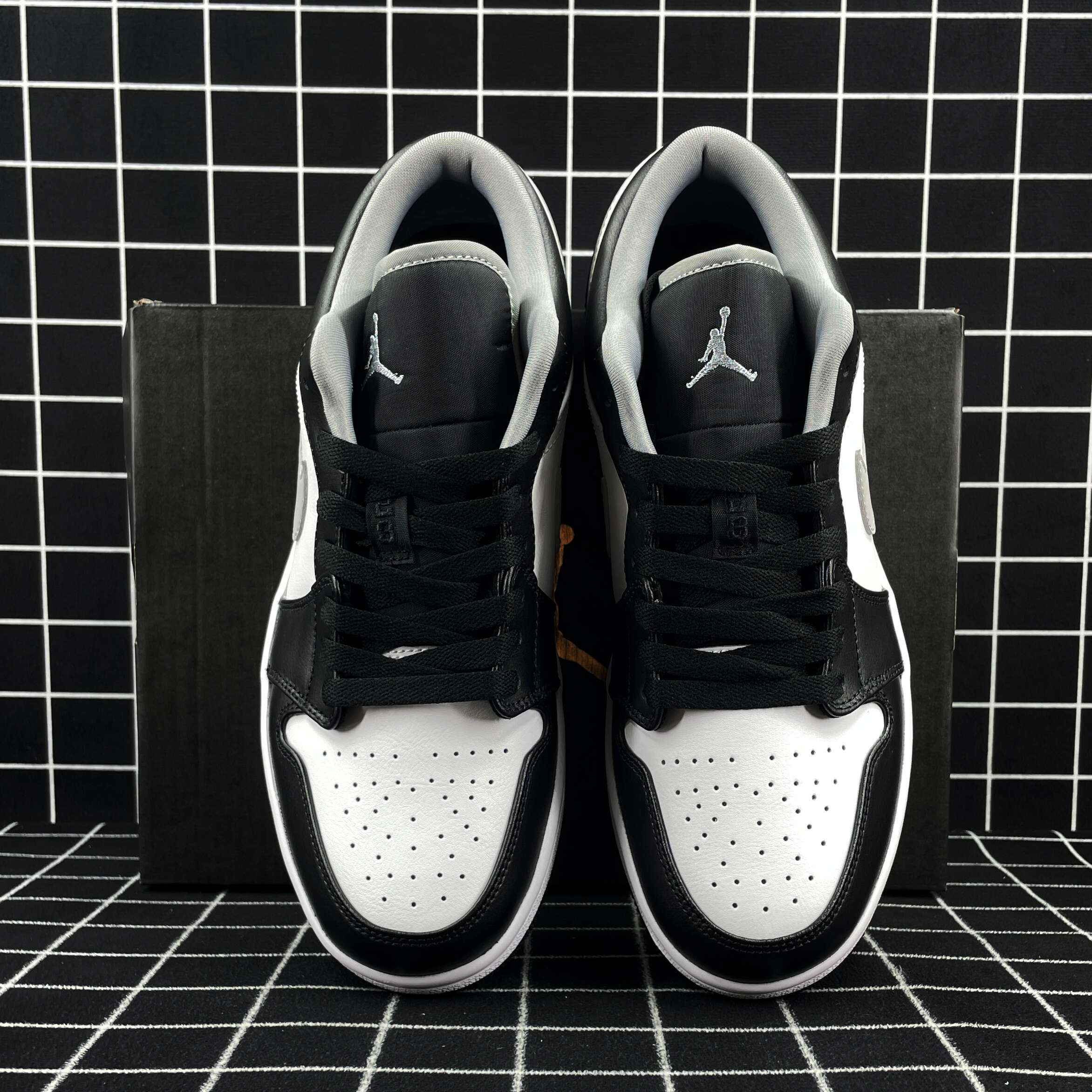 Jordan 1 Low Black Medium Grey Replica