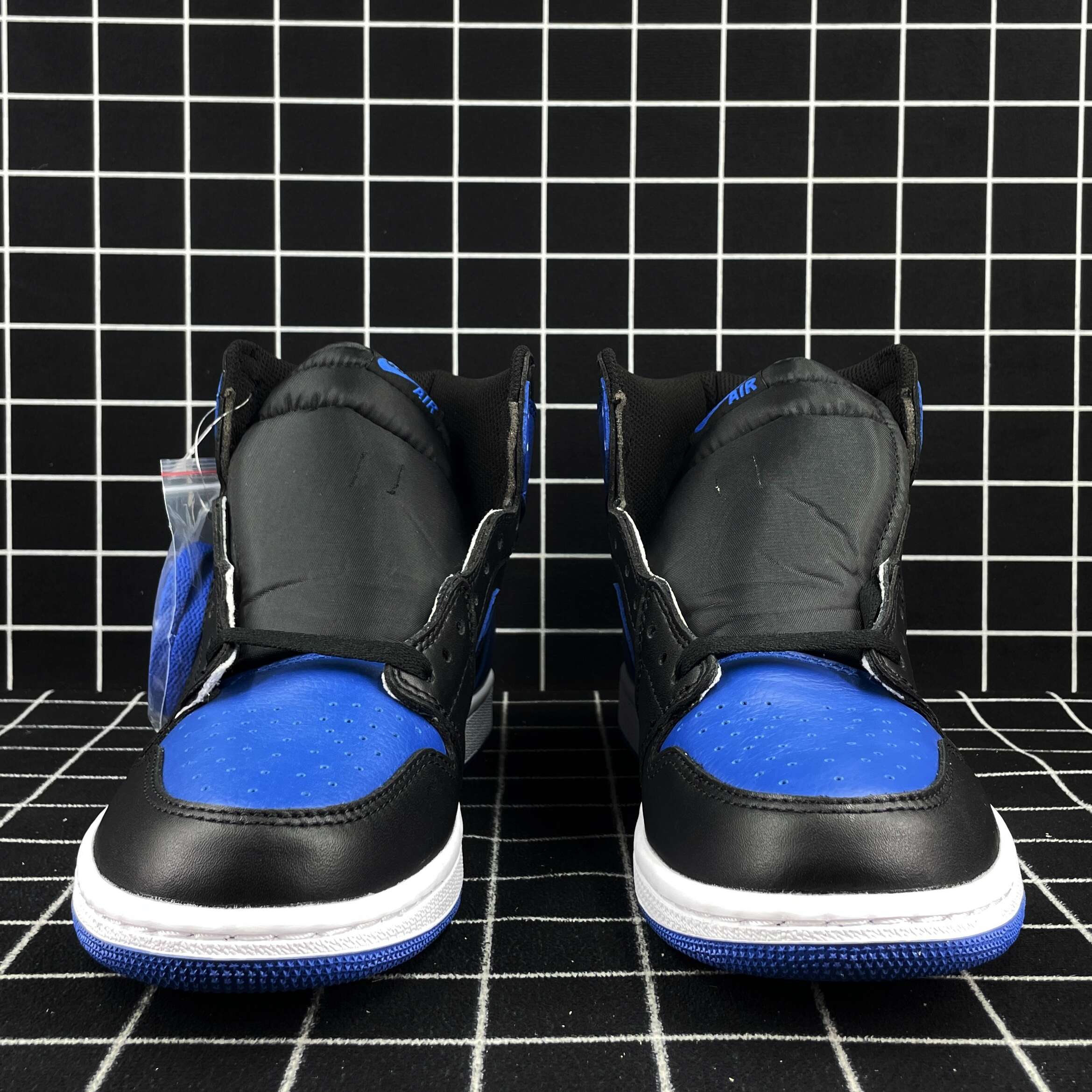 Jordan 1 Retro High Royal 2017 Replica