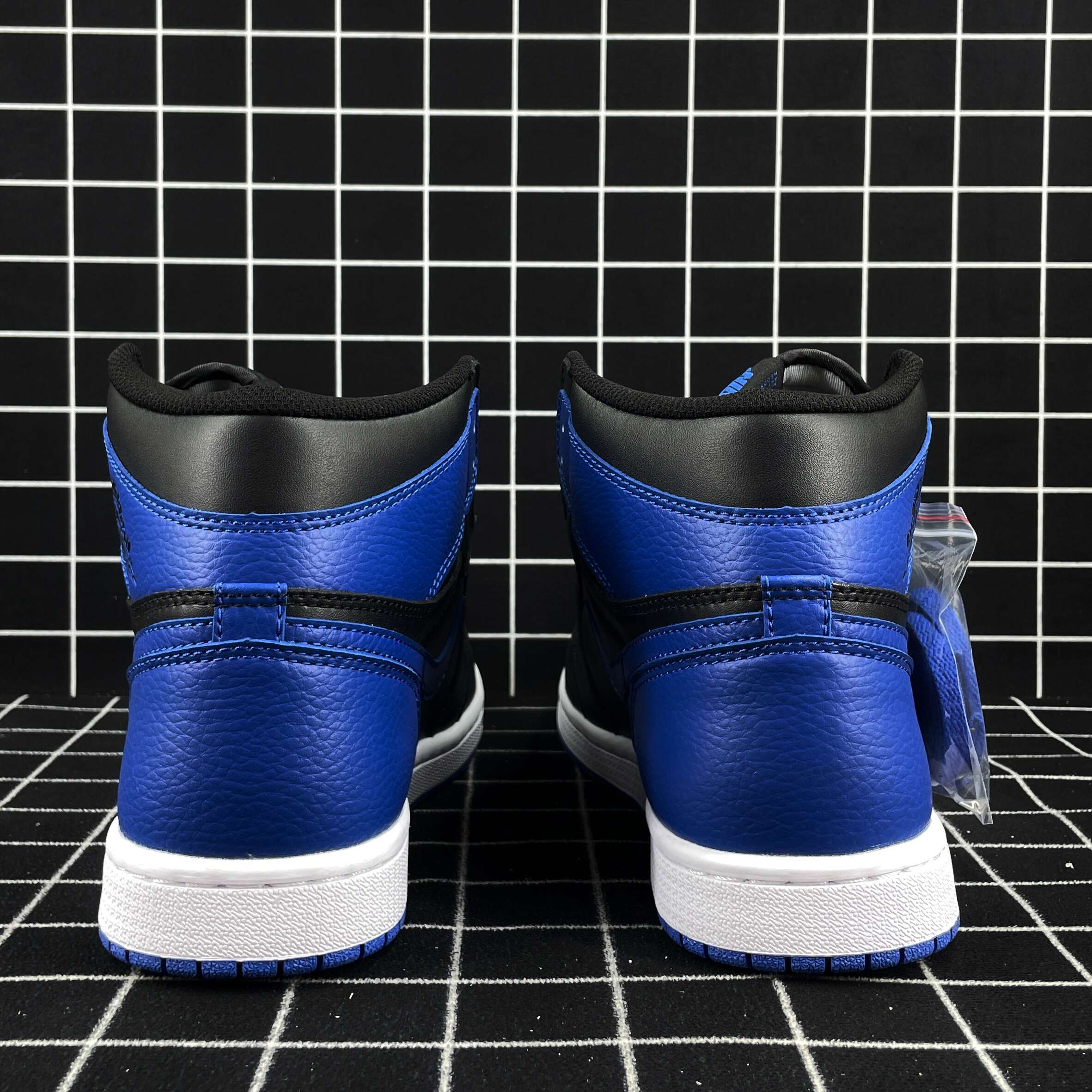 Jordan 1 Retro High Royal 2017 Replica
