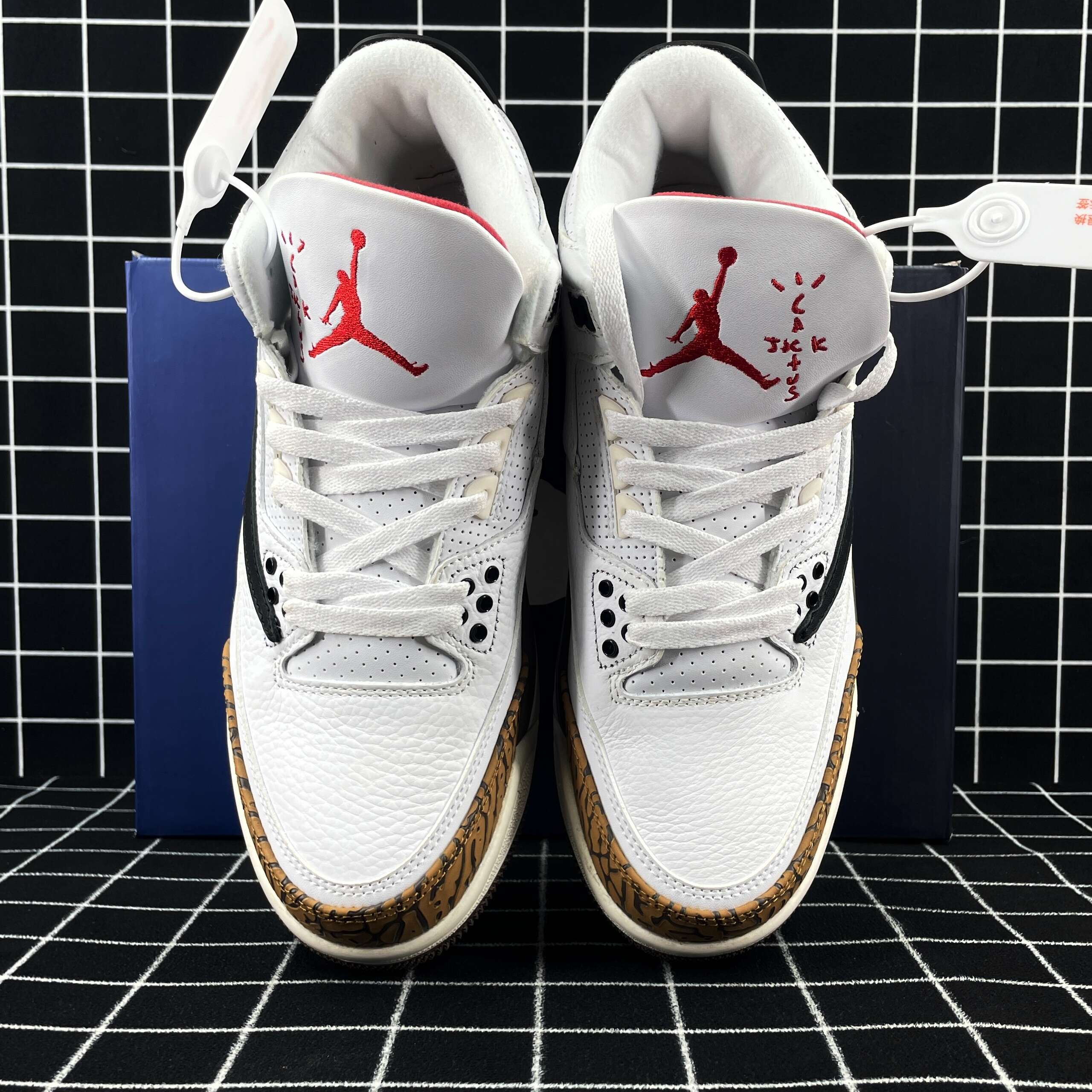 Travis Scott x Air Jordan 3 Palomino Replica