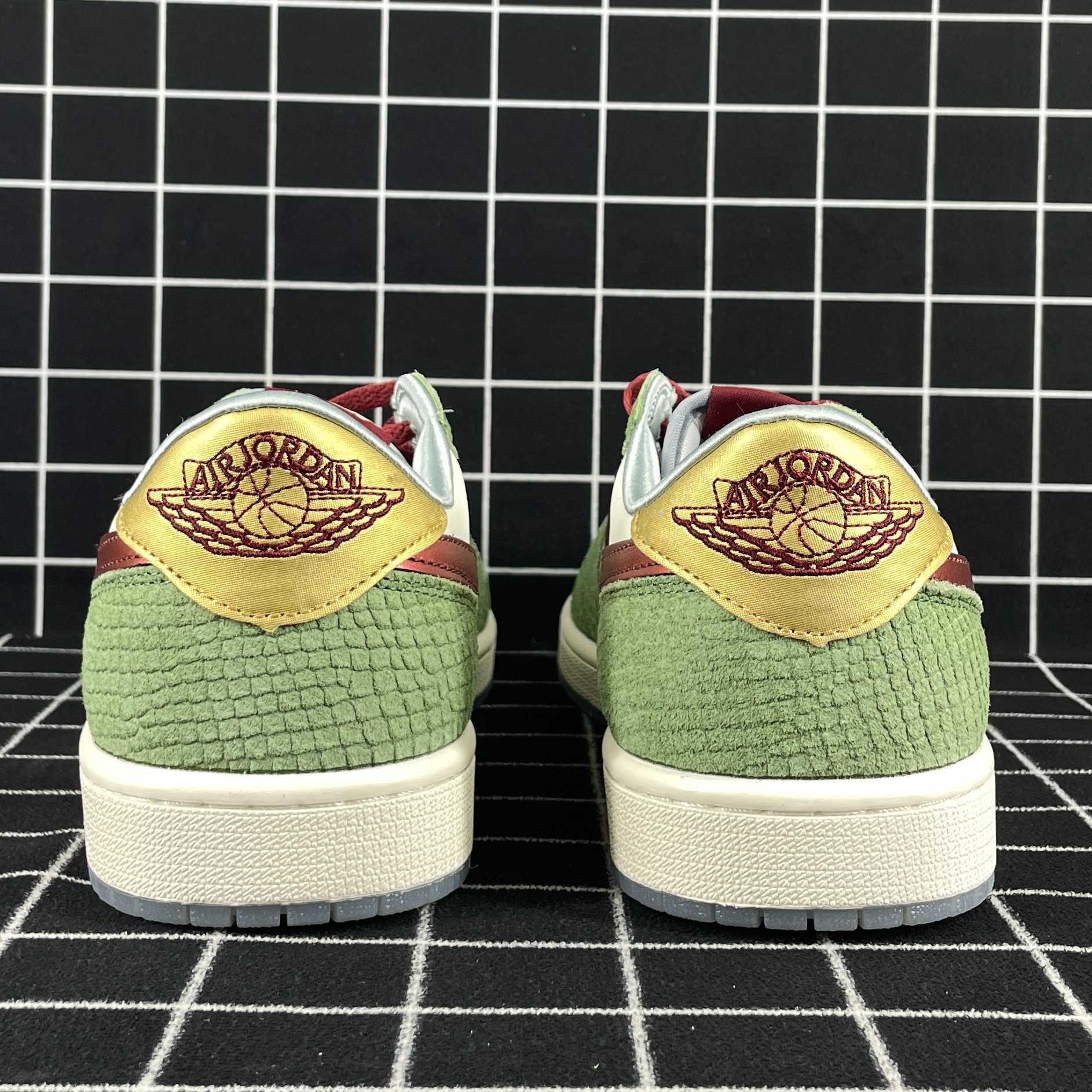 Air Jordan 1 Low OG Year of the Dragon Replica