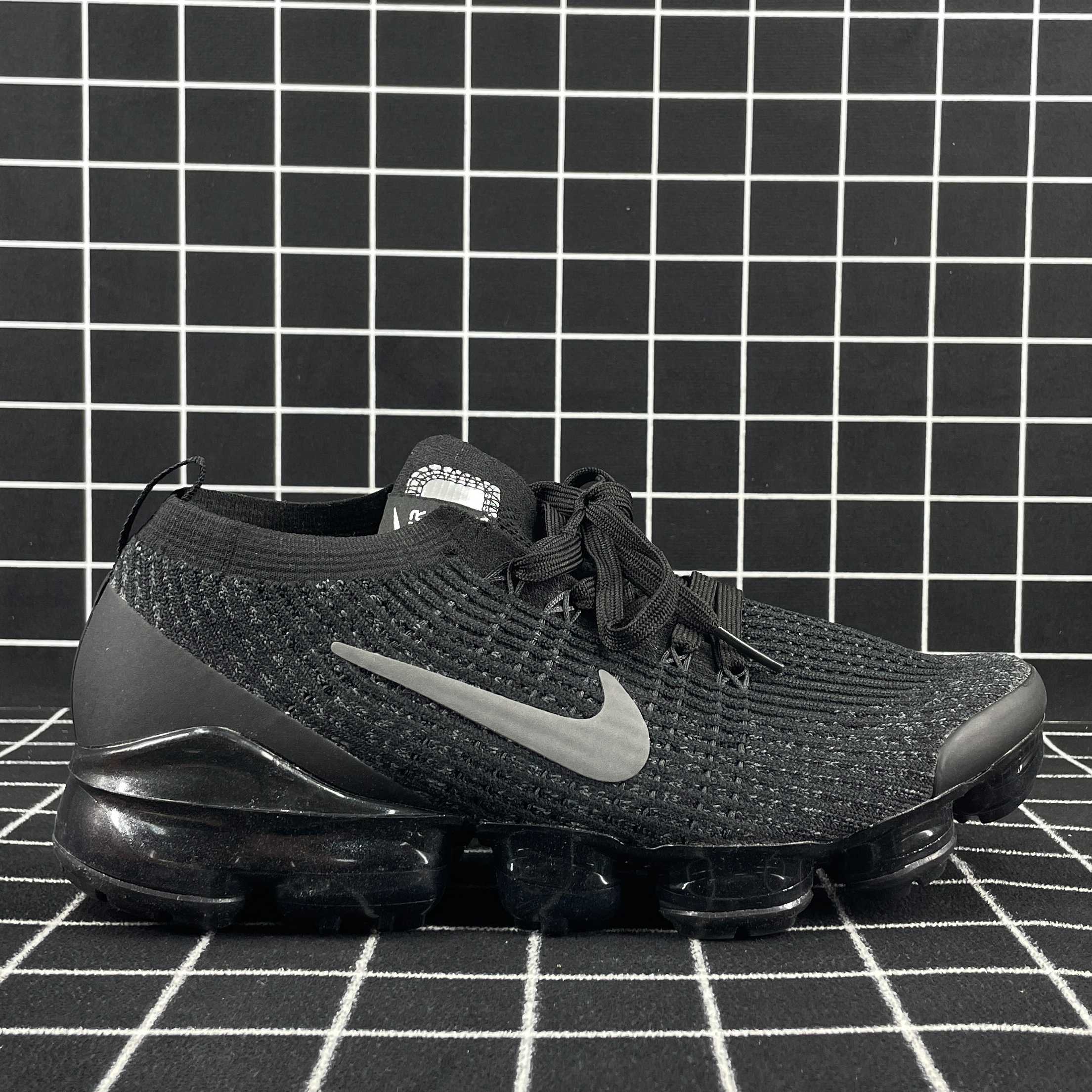 Nike Air VaporMax Flyknit 3.0 Triple Black Replica