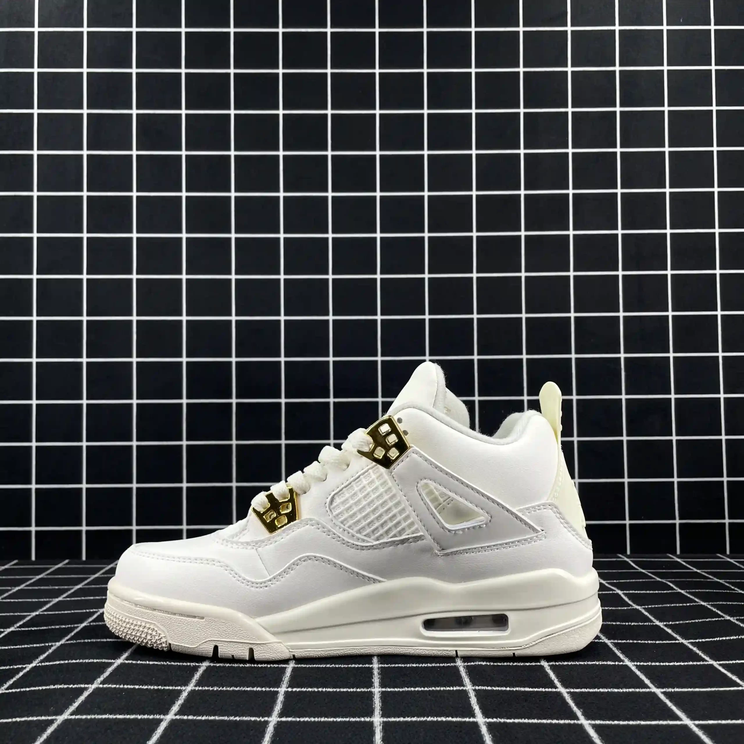 Jordan 4 Retro Metallic Gold Replica