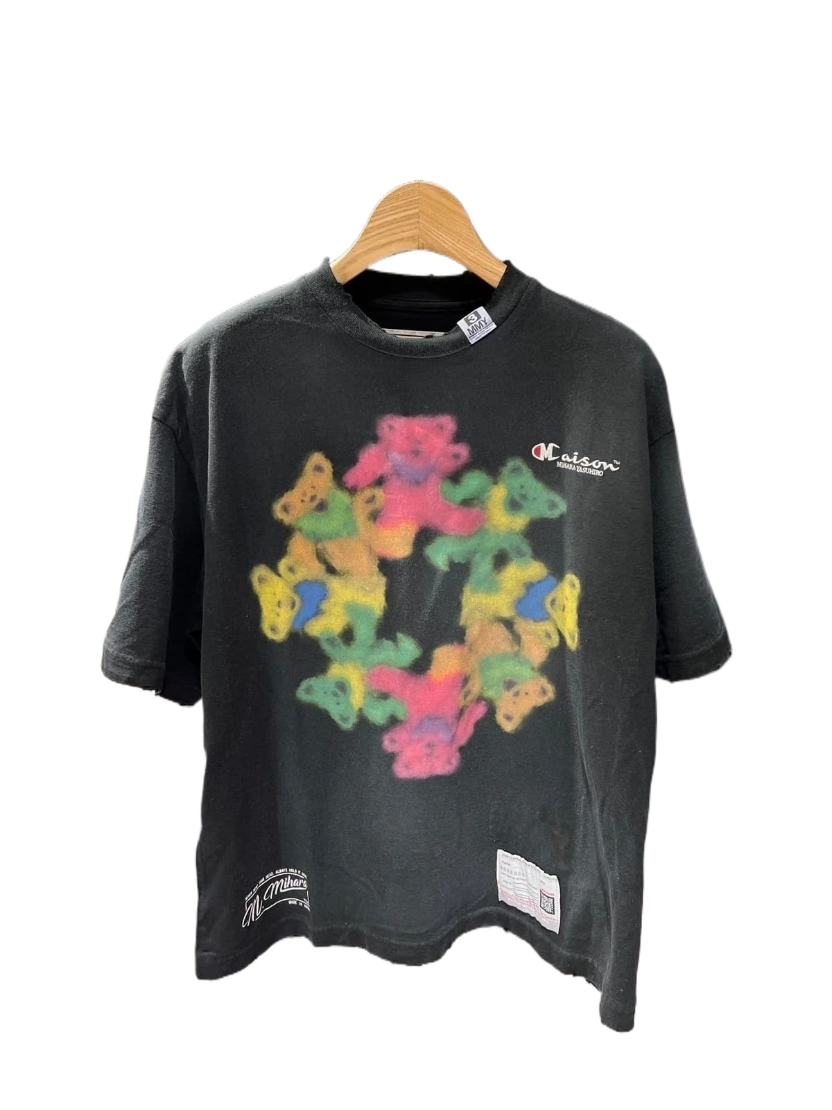 mmy Ma*s*n mihara graffiti bear tee