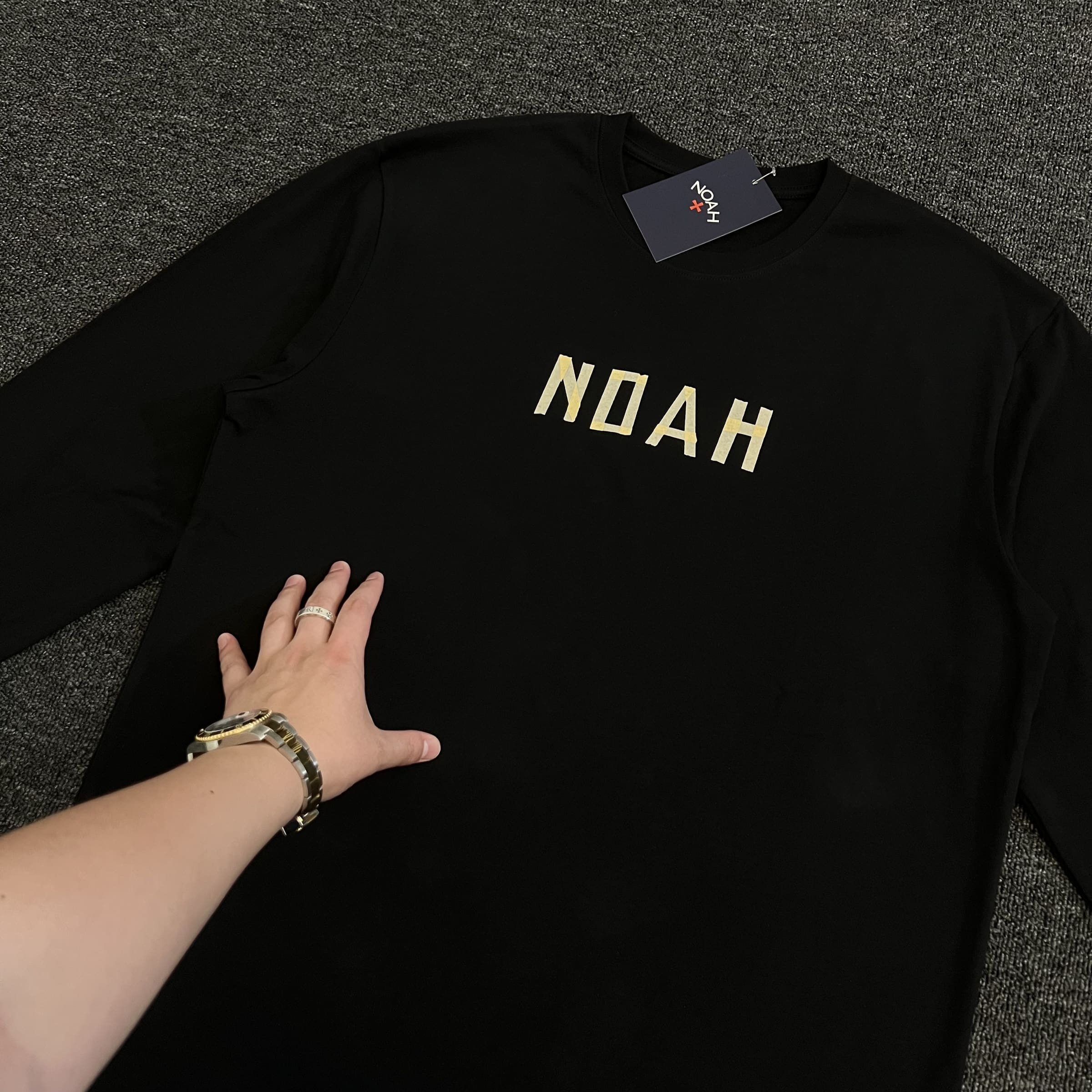 Noah Origami Stitching Long Sleeve Tee