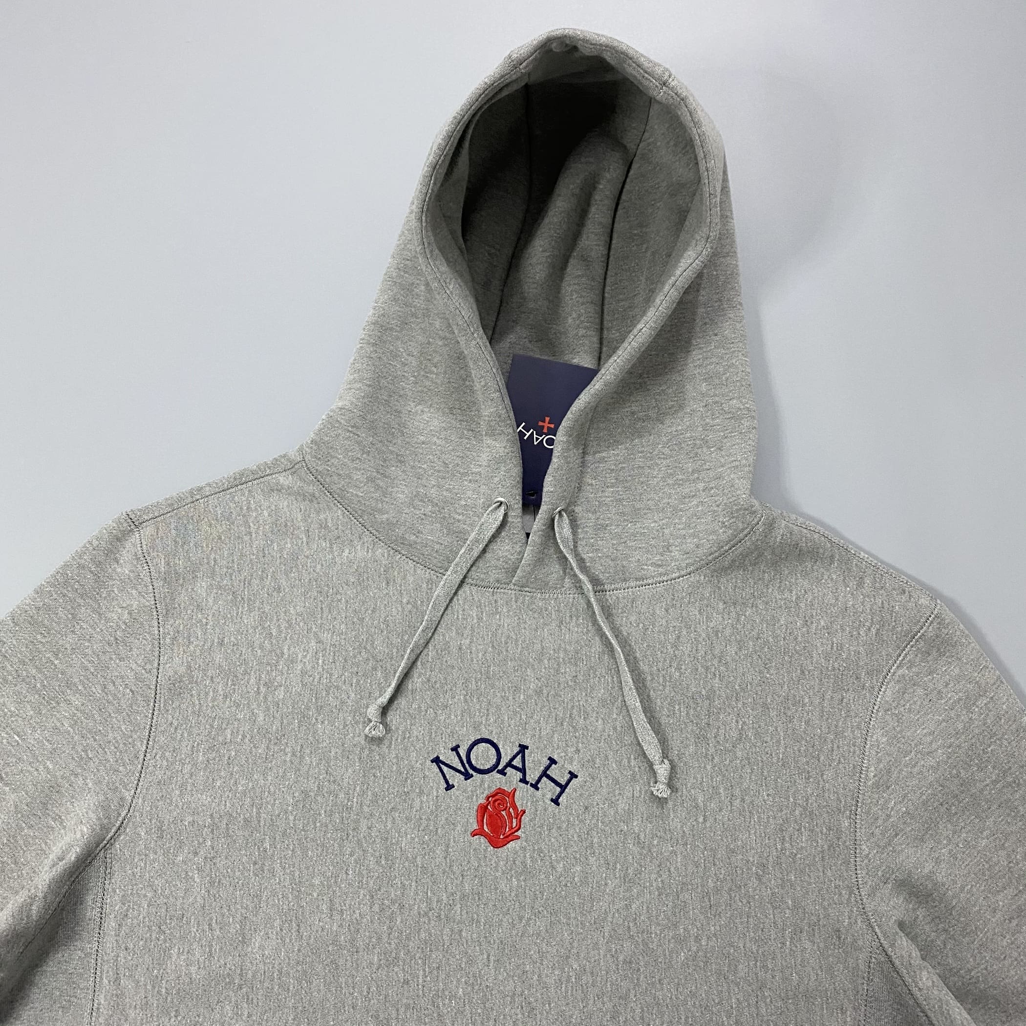 Noah Small Rose Embroidery Sweater