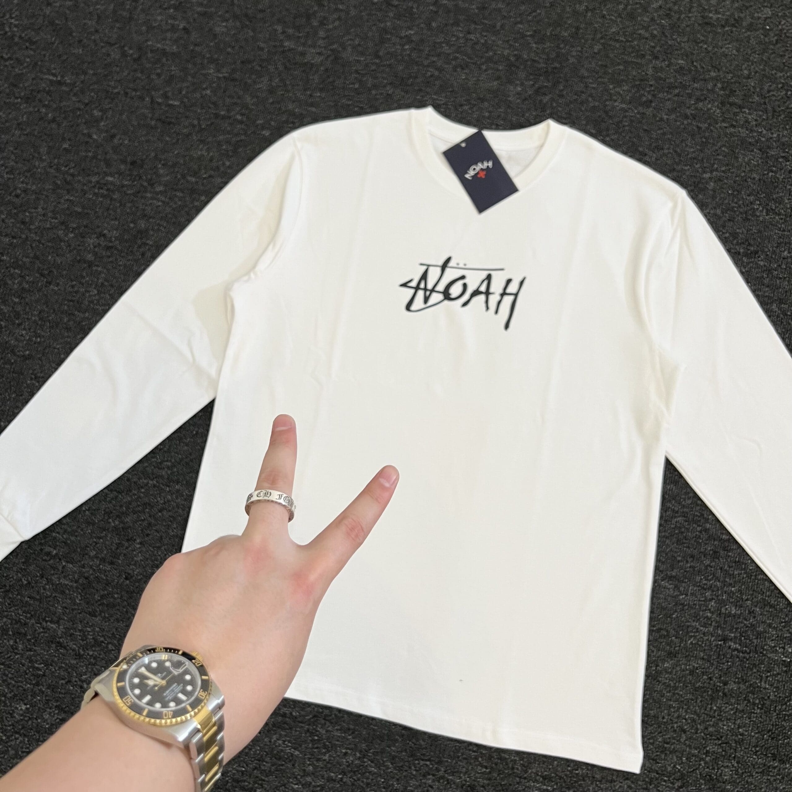 Noah Calligraphy Art Tee