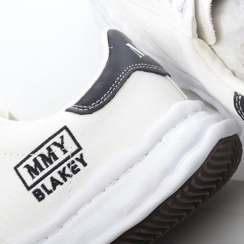 mmy Ma*s*n miharayasuhiro wayne original sole leather low sneaker grwy d