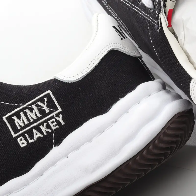 mmy Ma*s*n miharayasuhiro wayne original sole leather low sneaker grwy h