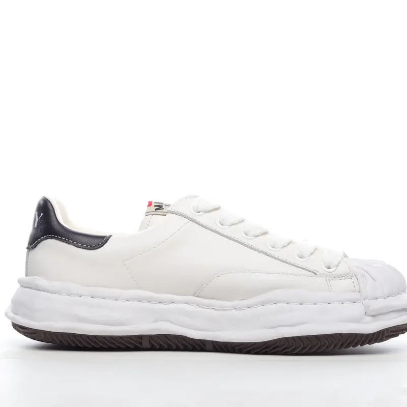 mmy Ma*s*n miharayasuhiro wayne original sole leather low sneaker mzyet a