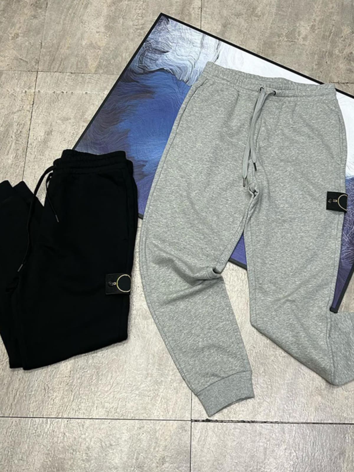 Stone Island Classic Solid Color Compass Terry Shorts Tapered Fit