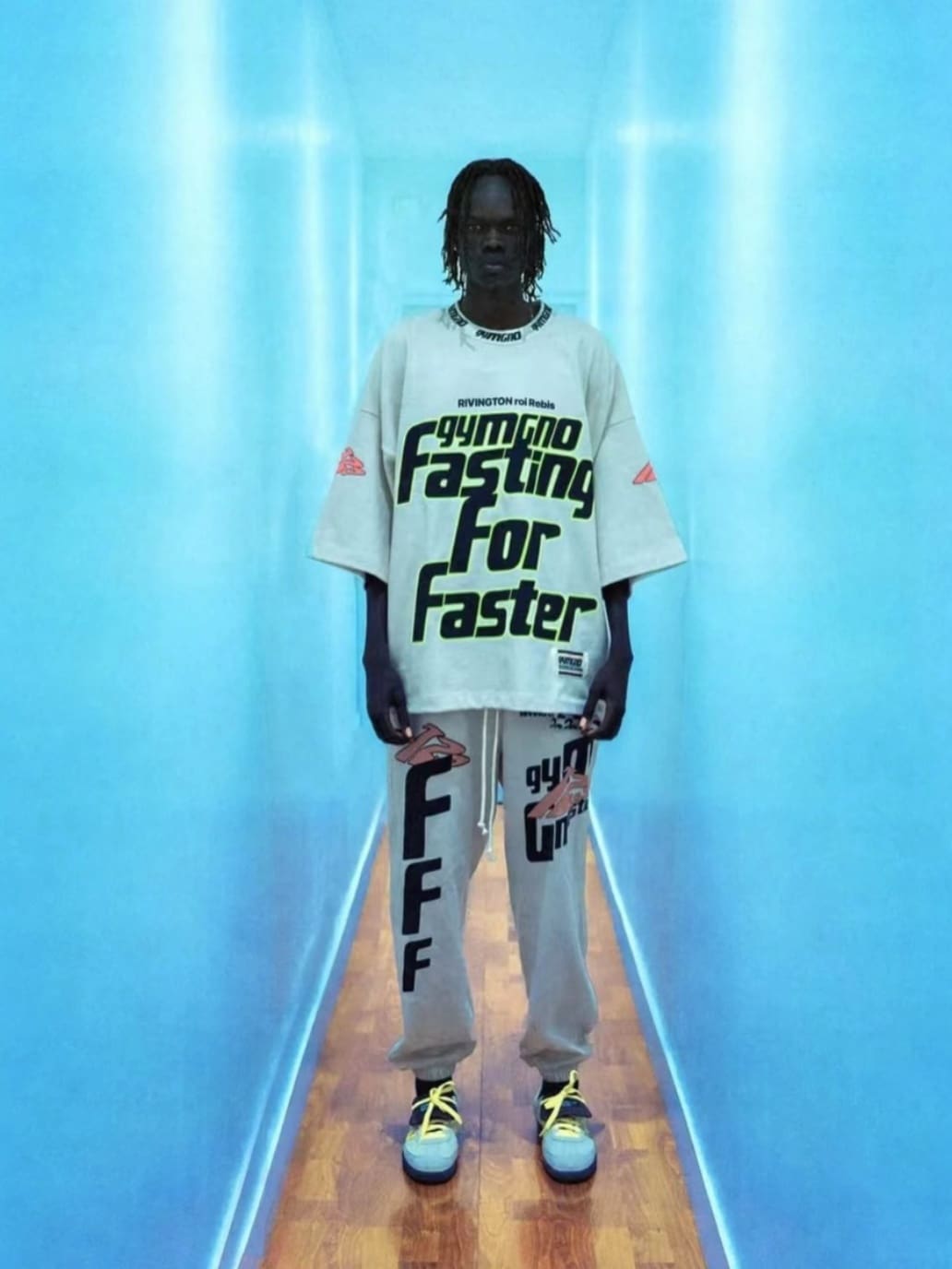 RRR123 Graffiti Letter Print Loose Round Neck T-Shirt